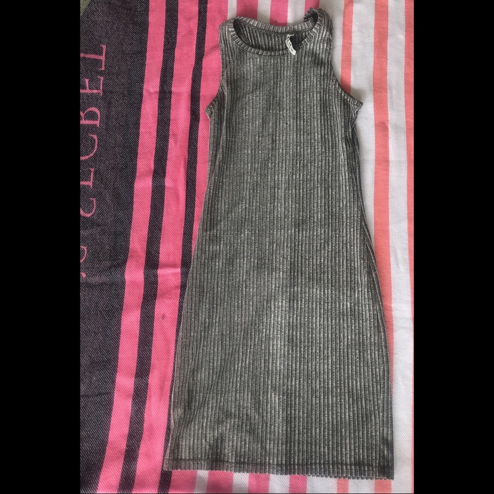 Gray dress